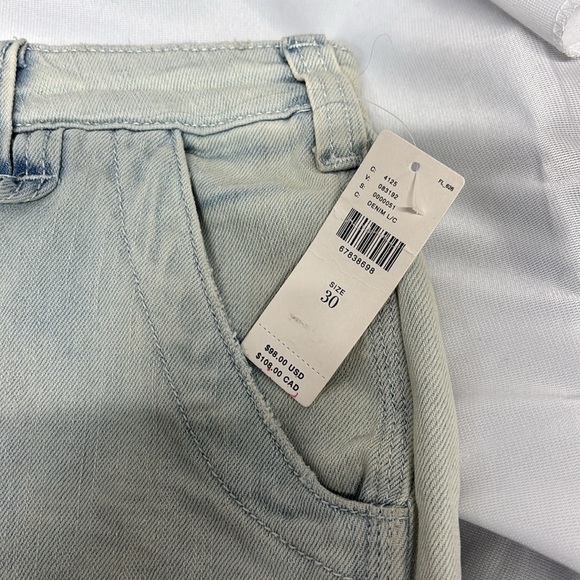 Anthropology Pilcro light blue fringe with pocket cotton blend shorts size 30 - Picture 2 of 13